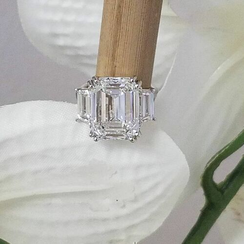 R. W. Diamond Broker